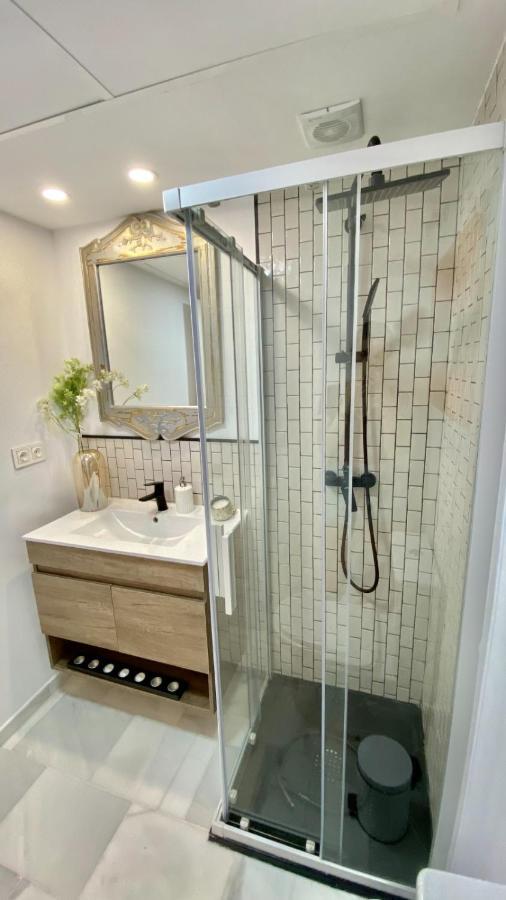 Ikram Front Beach Bermuda Beach Apartment Естепона Екстериор снимка